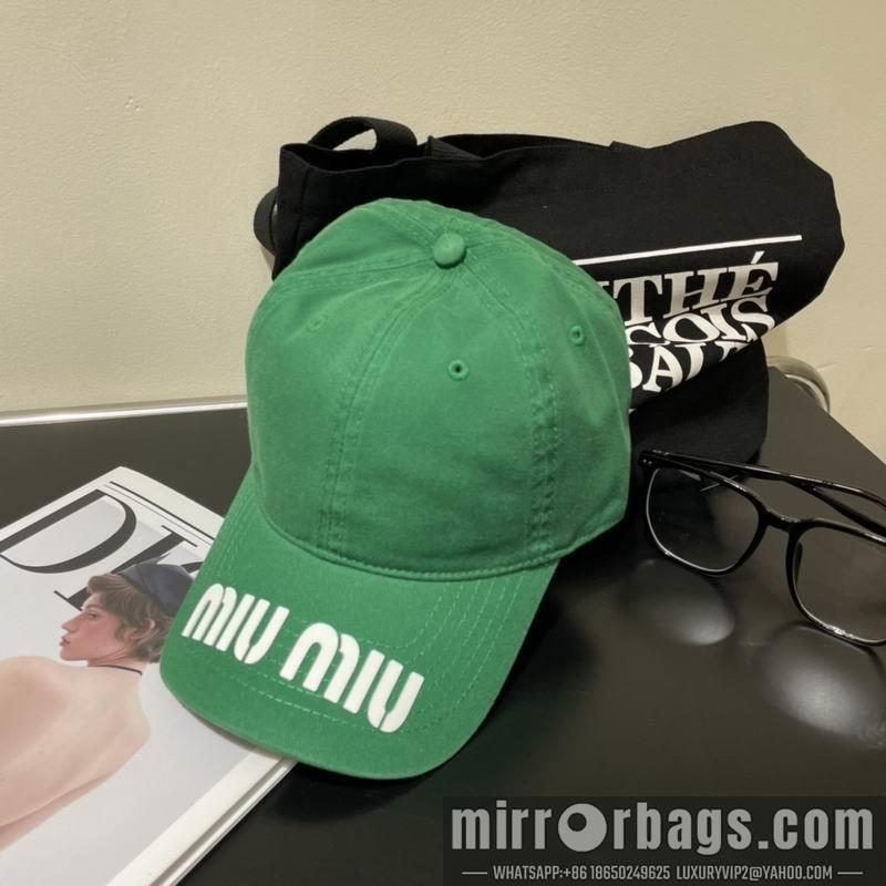 Miumiu Hat dx26
