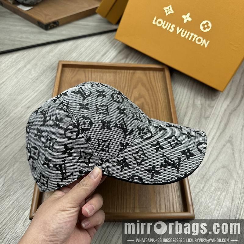 LV Hat 071205