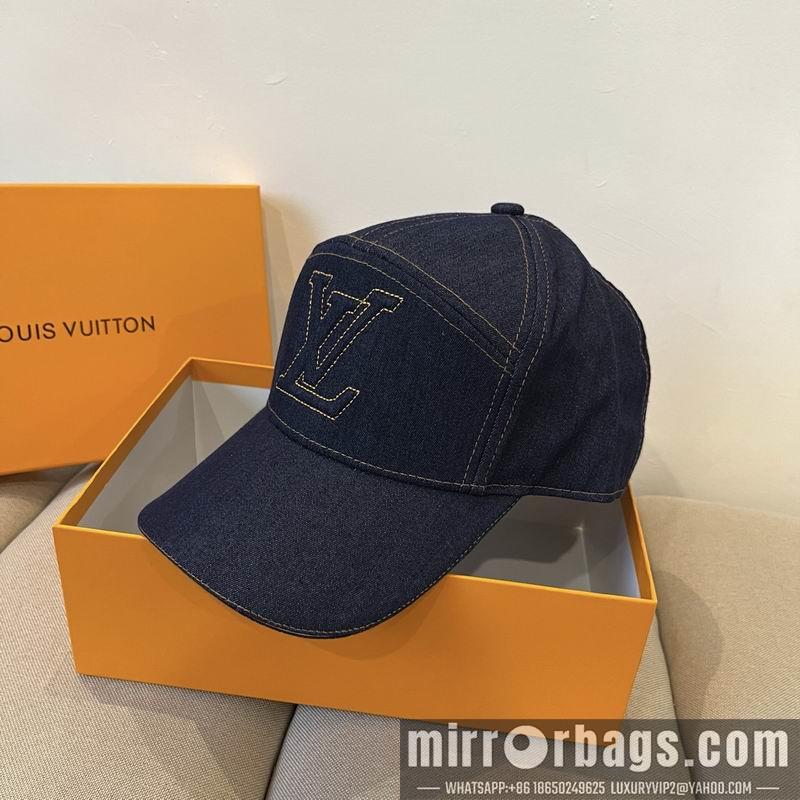 LV Hat dx32