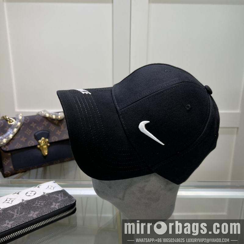 Nike Hat 061073