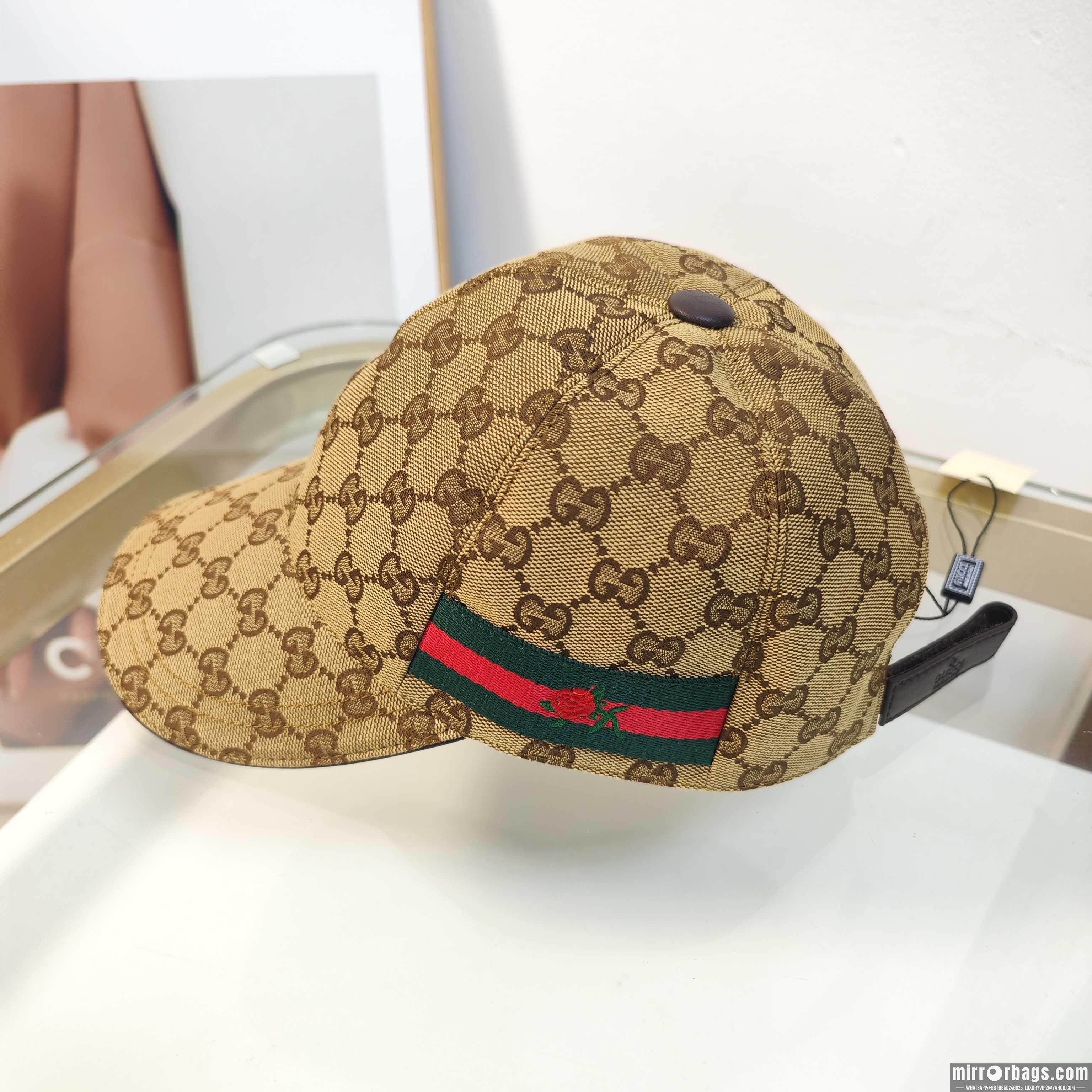 Gucci Hat dx24