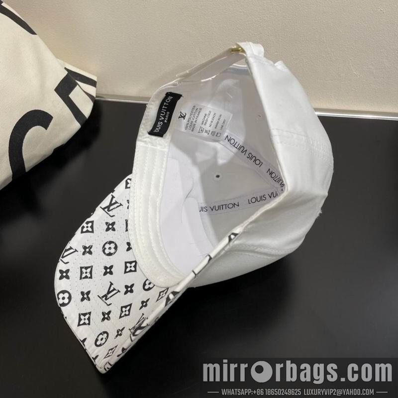 LV Hat 122139