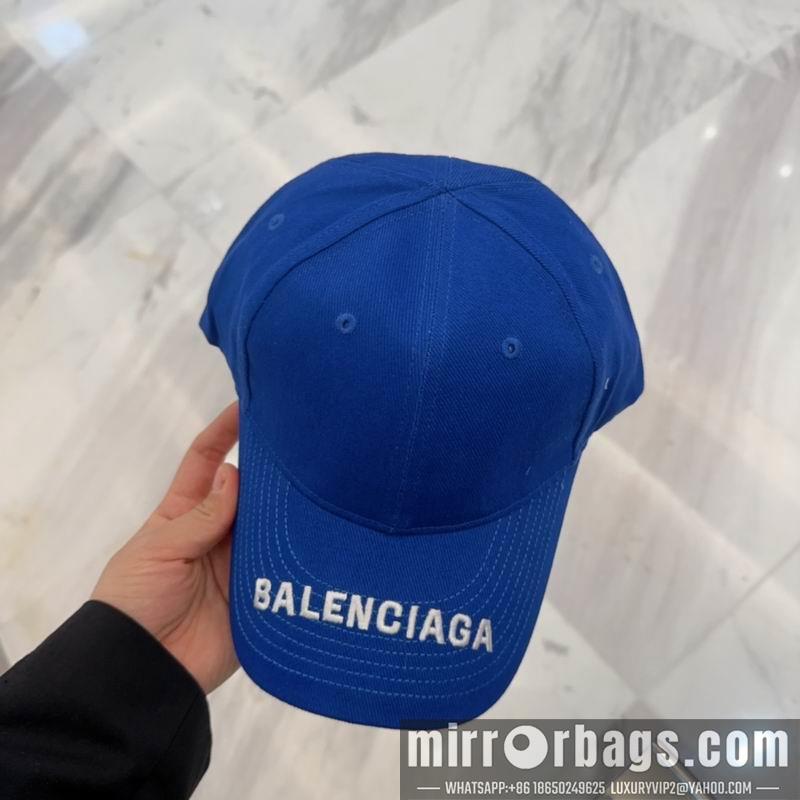 Balenciaga Hat dx75