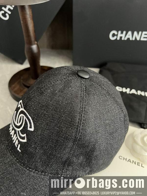 Chanel Hat dx37
