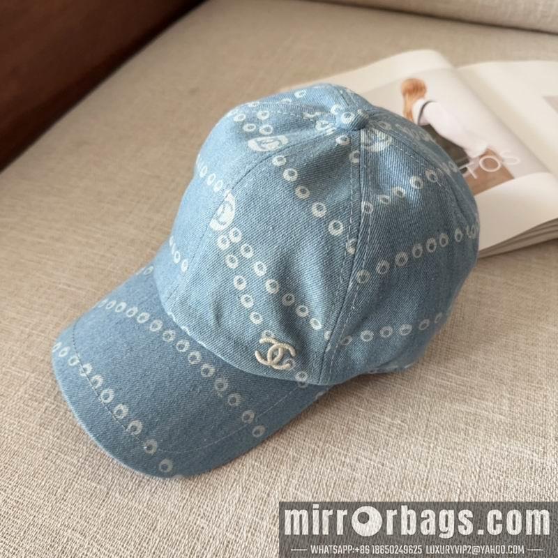 Chanel Hat dx17