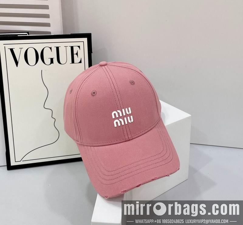 Miumiu Hat hm03