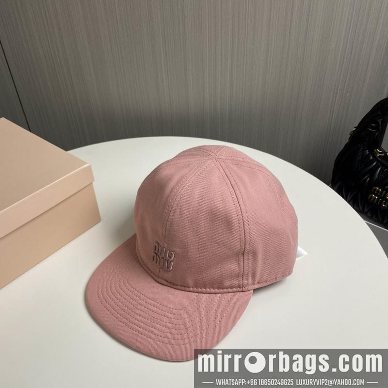 Miumiu Hat dx65