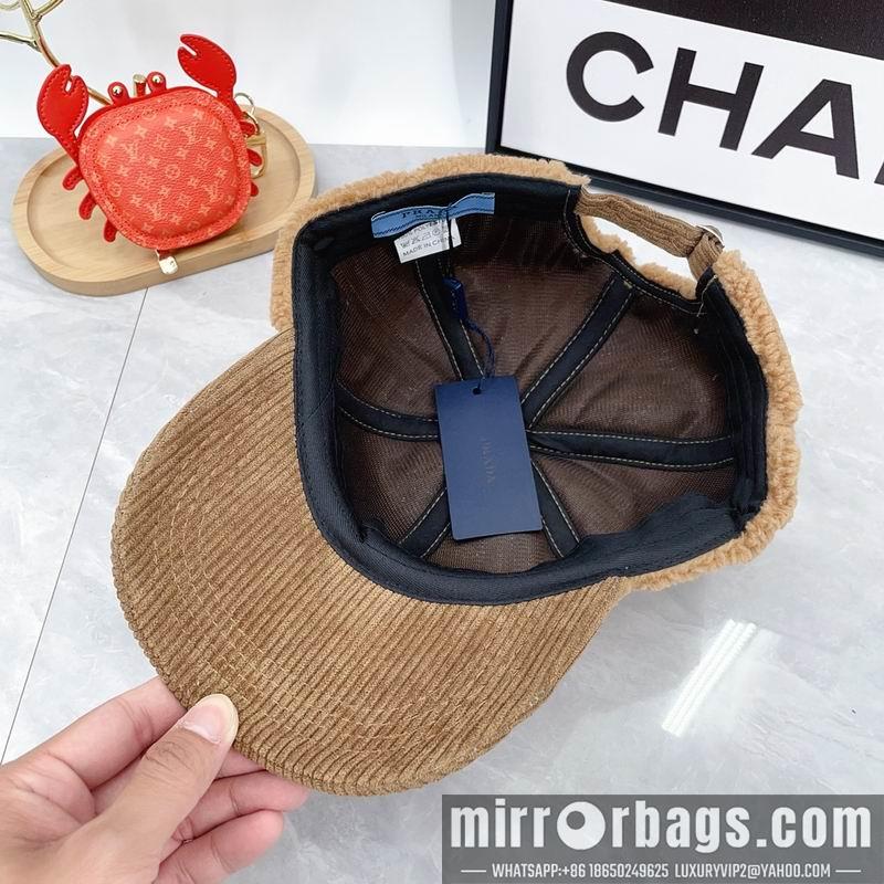 Prada Hat dx65