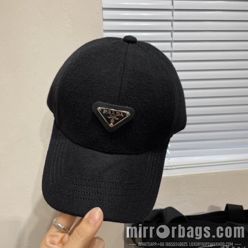 Prada Hat 041701
