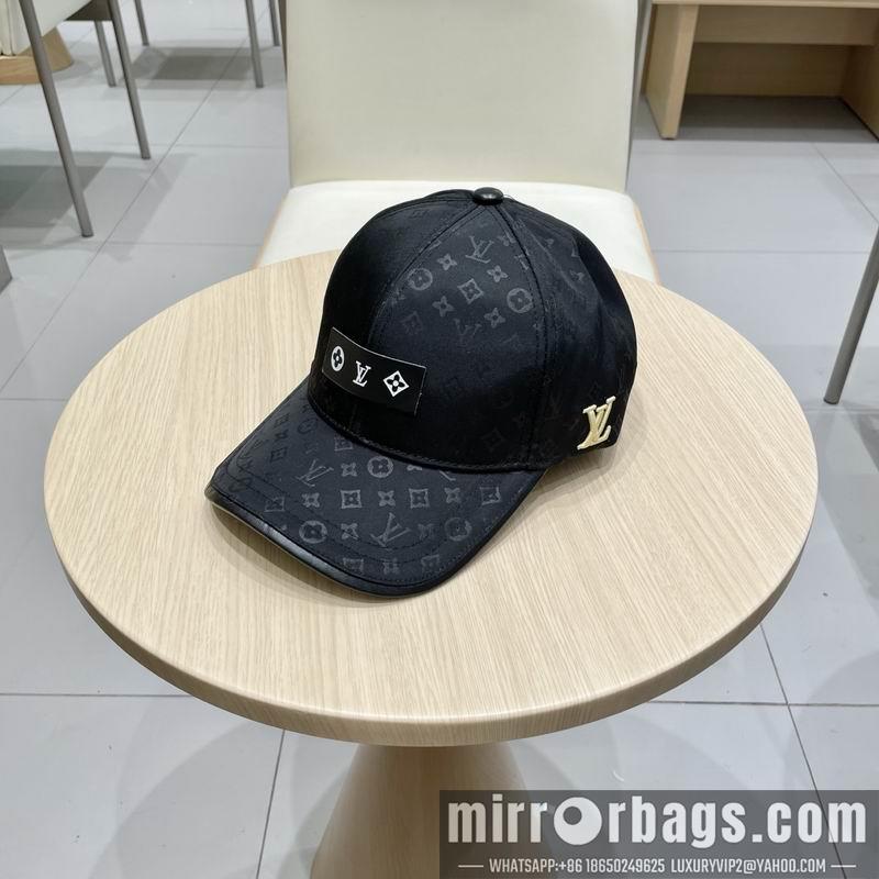 LV Hat 030701
