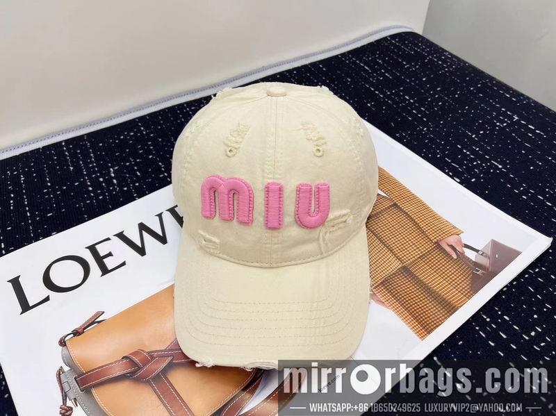 Miumiu Hat dx72