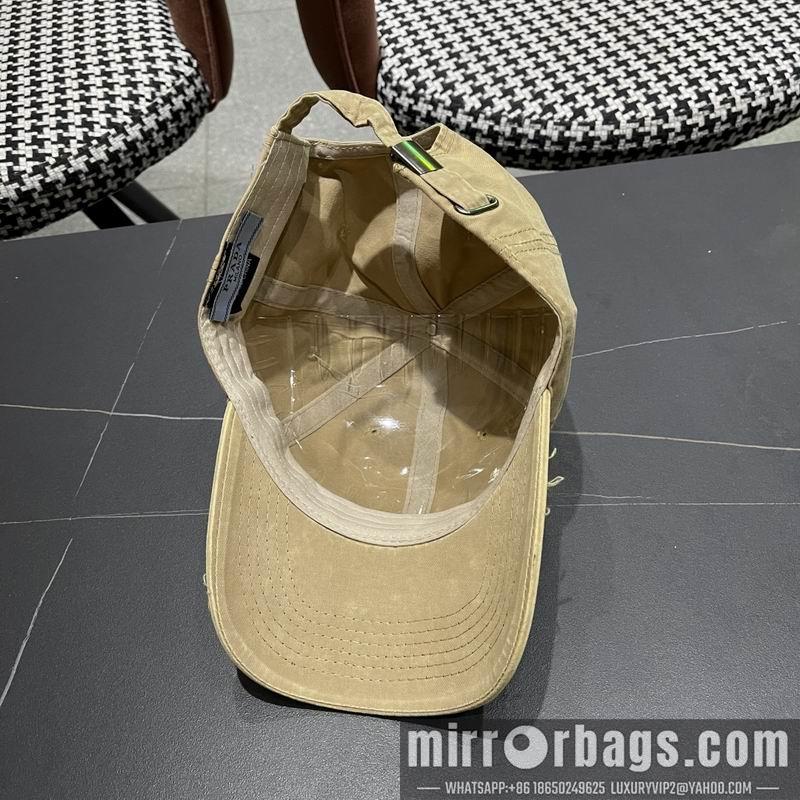 Prada Hat 040204