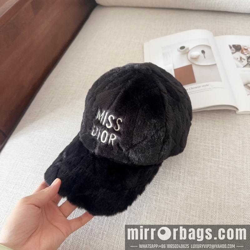 Dior Hat dx75