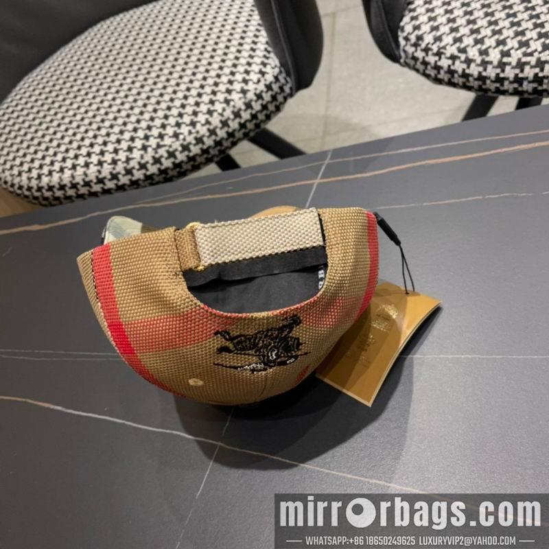 Burberry Hat 021002