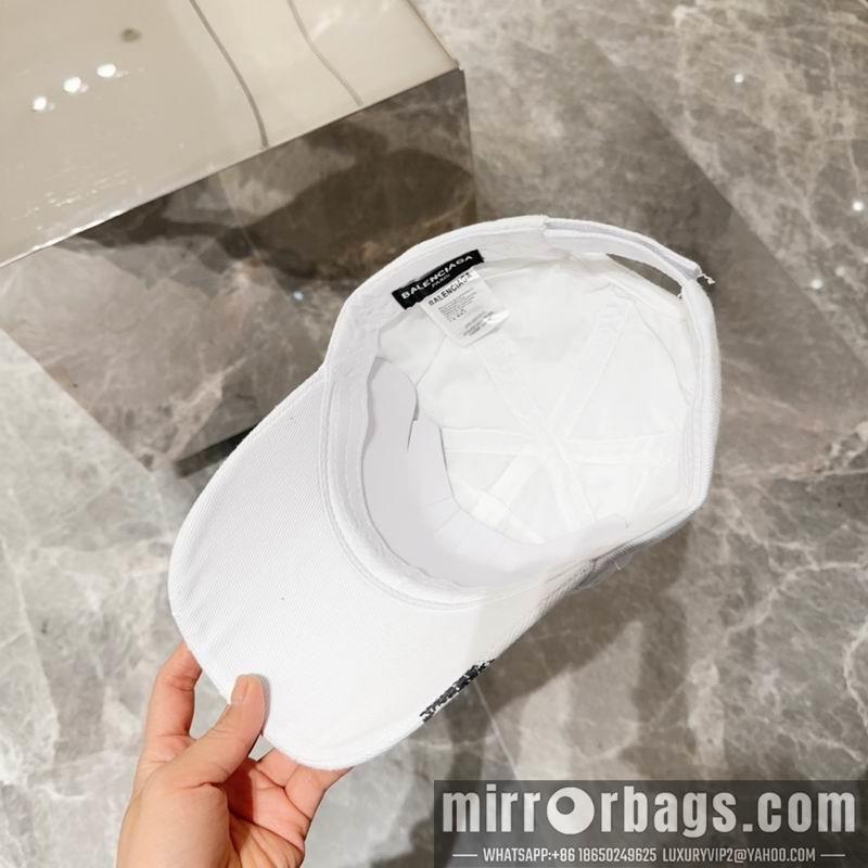 Balenciaga Hat dx47