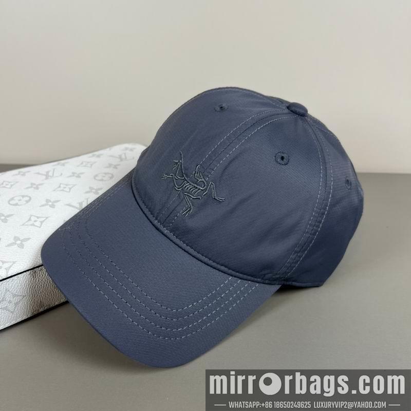 Arcteryx Hat dx15