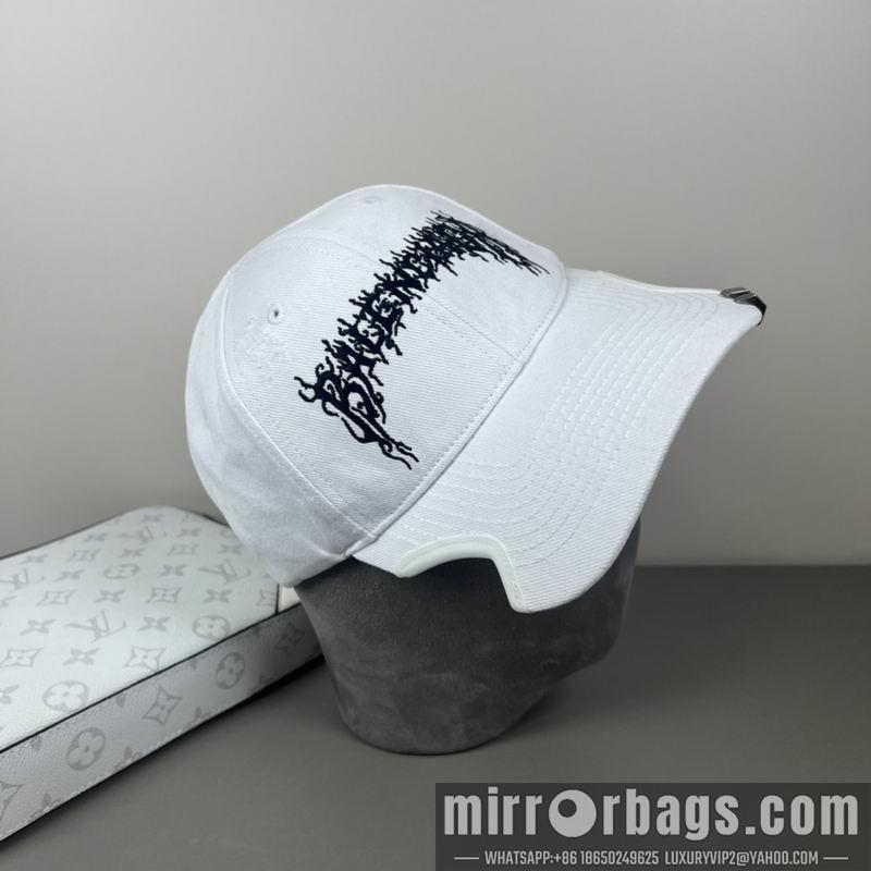 Balenciaga Hat dx05