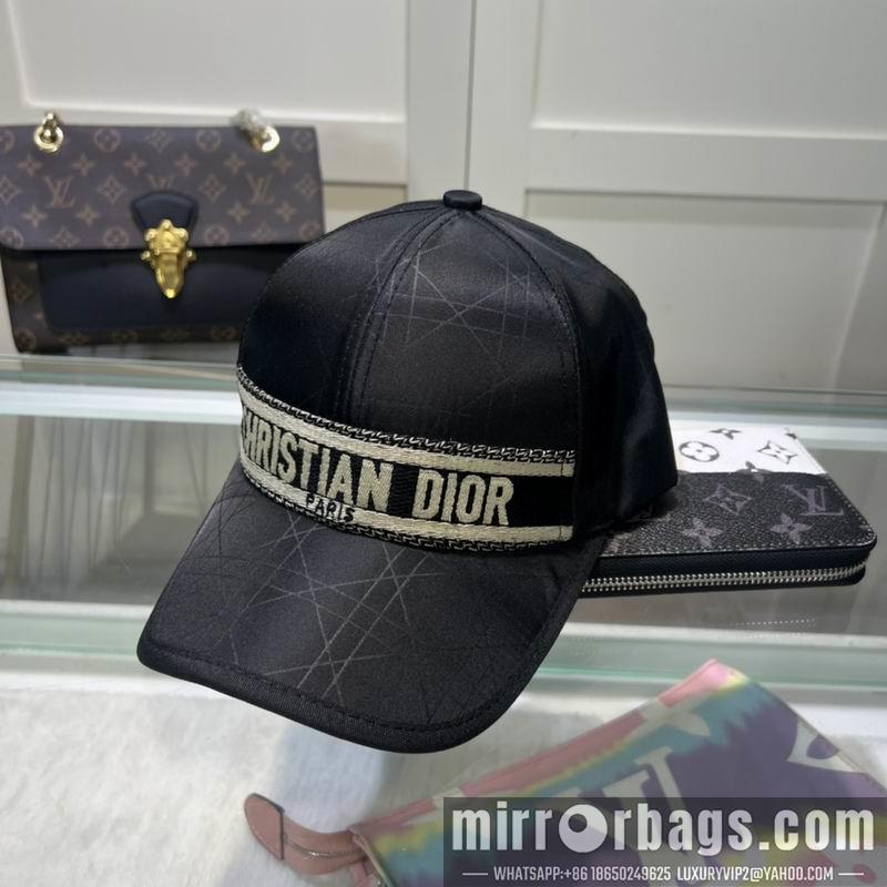 Dior Hat dx60