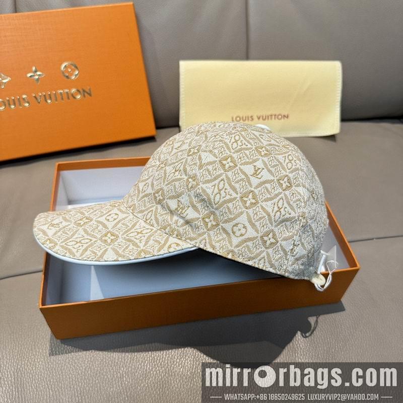 LV Hat dx121