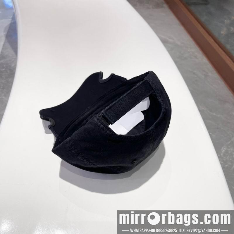 Balenciaga Hat 082602