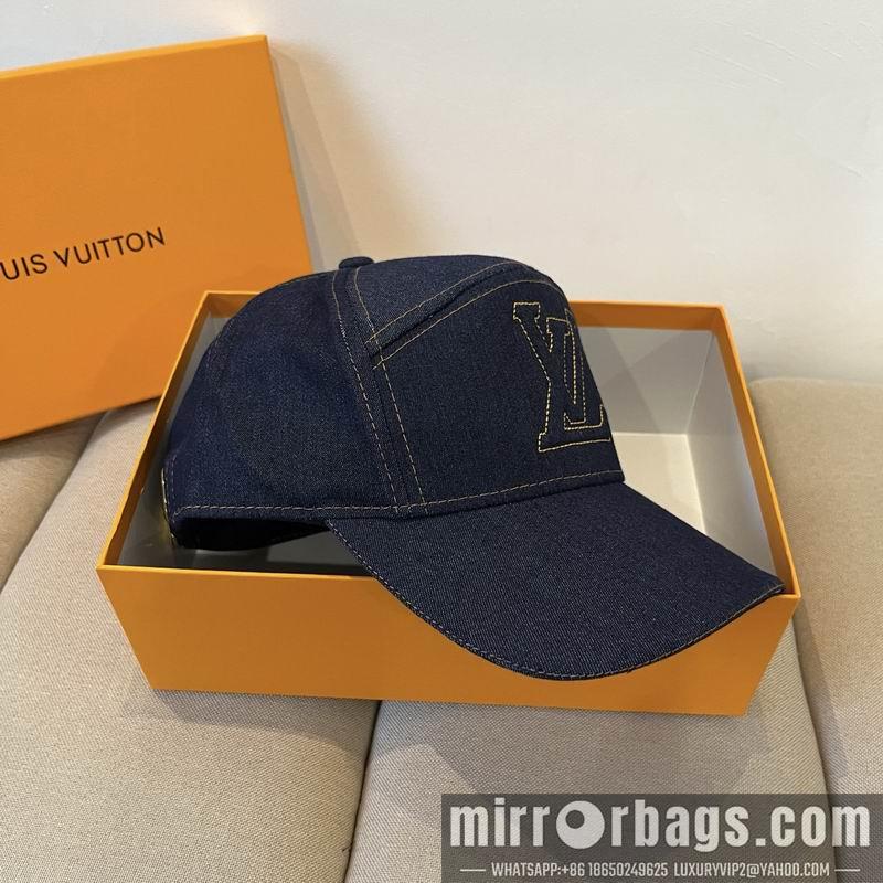 LV Hat dx32