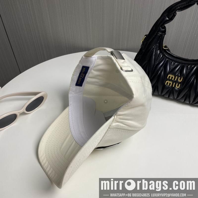 LV Hat 121402