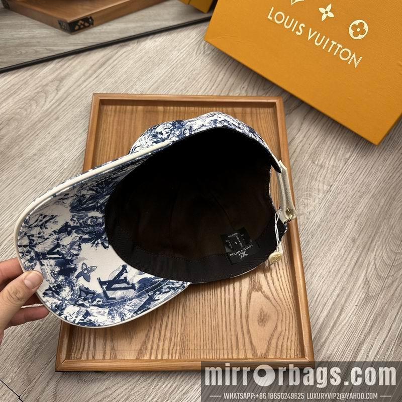 LV Hat dx44