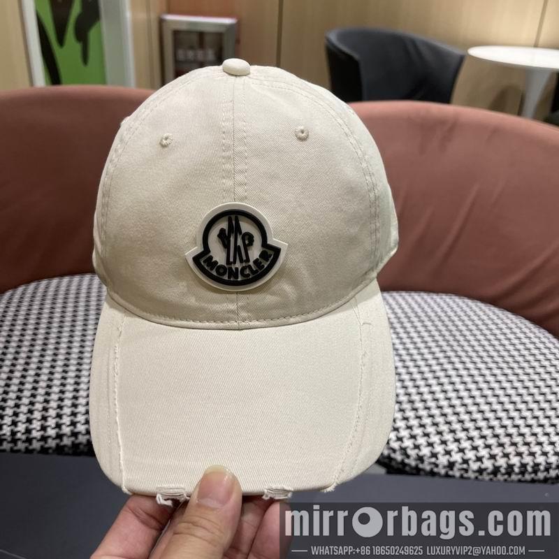 Moncler Hat 041402