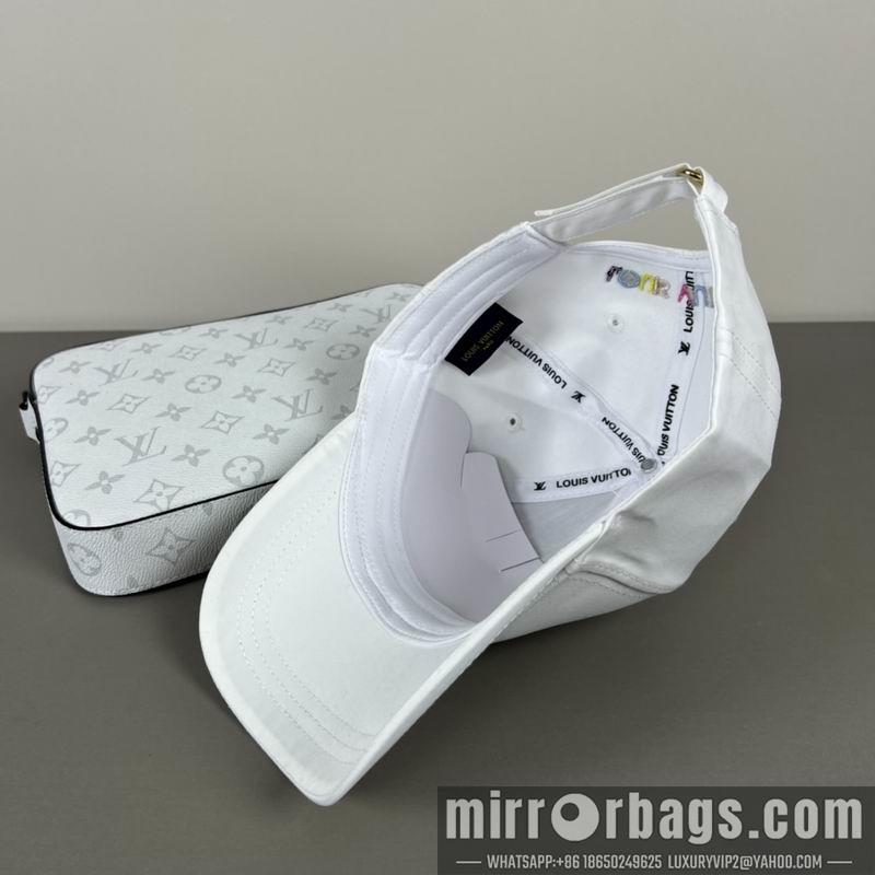 LV Hat dx09