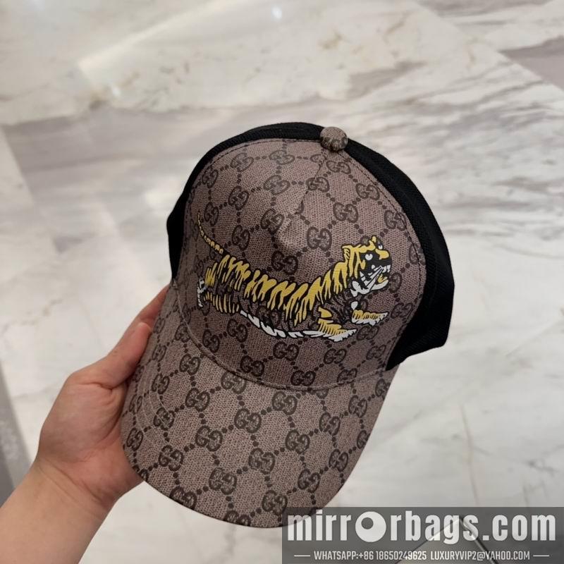 Gucci Hat dx50