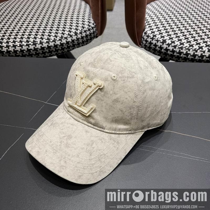LV Hat 040204