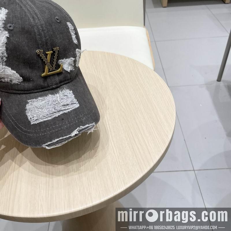LV Hat 030710