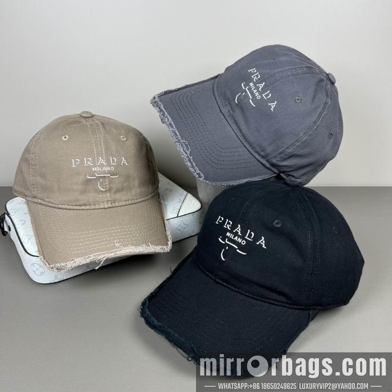 Prada Hat dx30