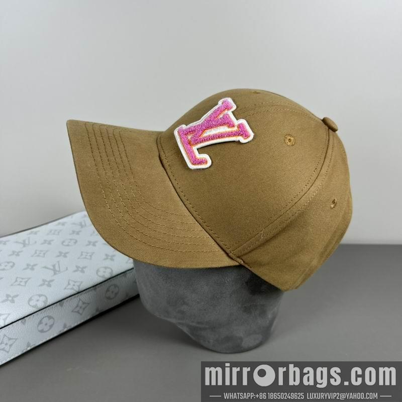LV Hat dx15