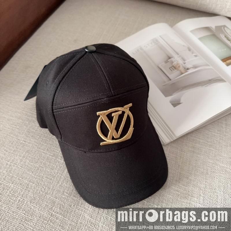 LV Hat dx26