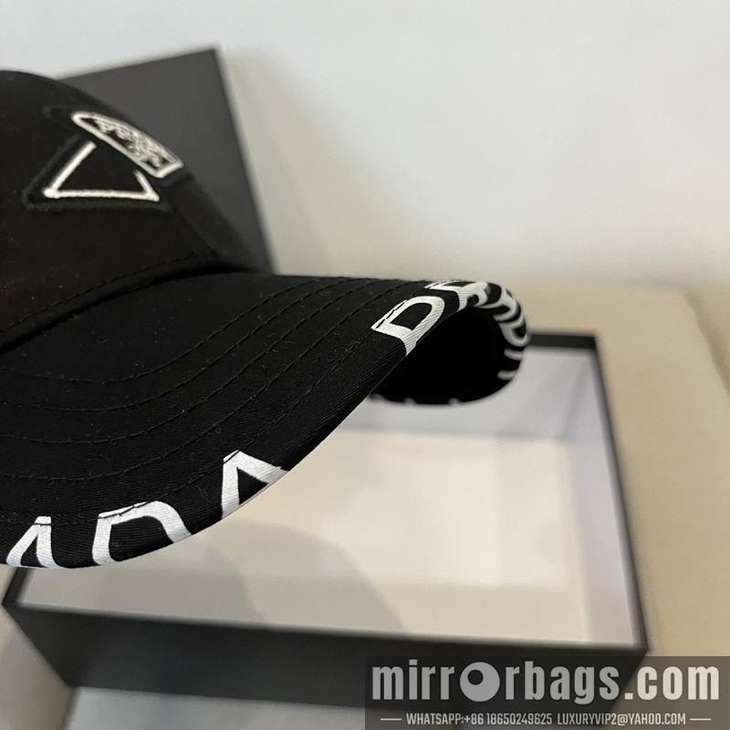 Prada Hat dx25