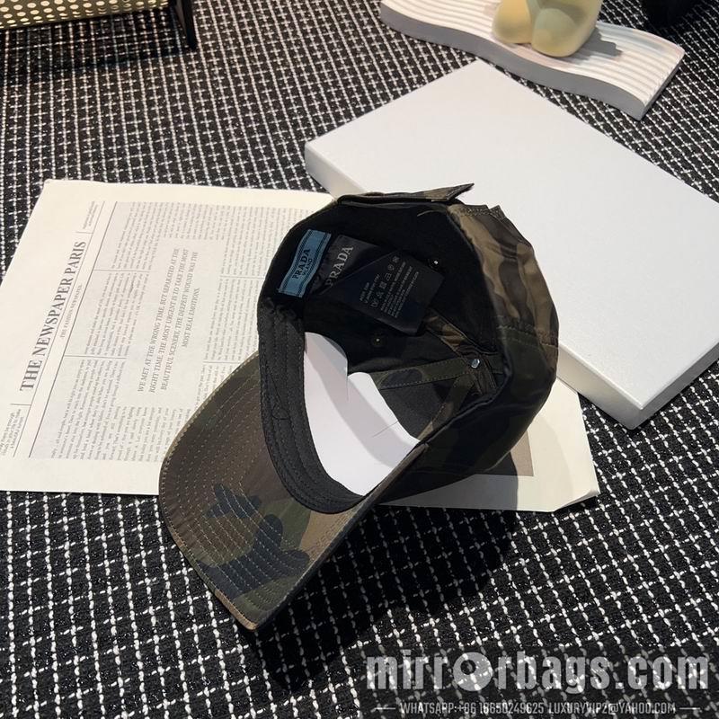 Prada Hat dx01
