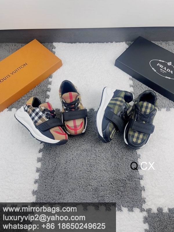 Burberry sz26-35 2C CX1002