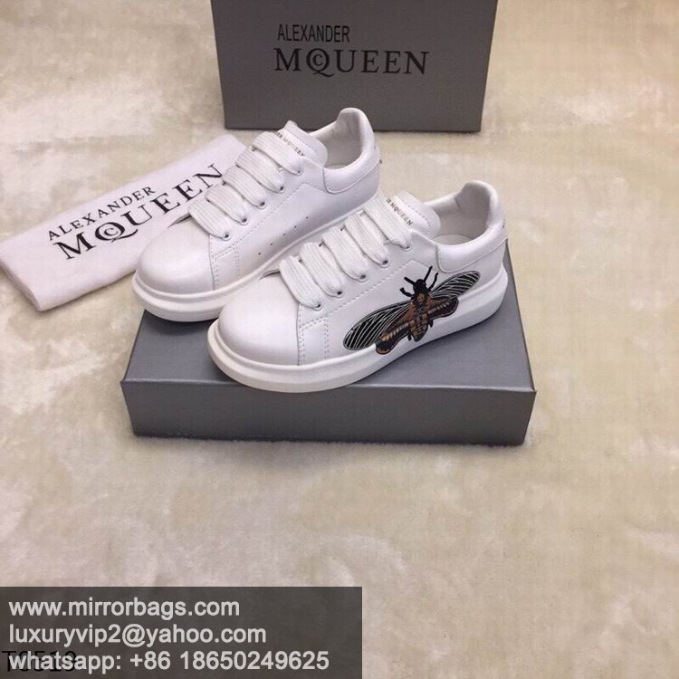 Alexander McQueen 052303