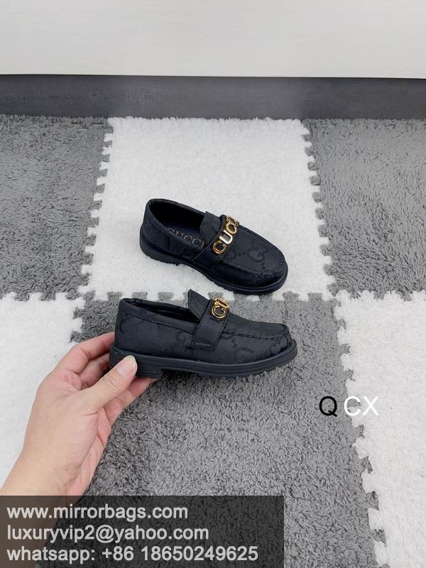 Gucci sz26-35 CX1005