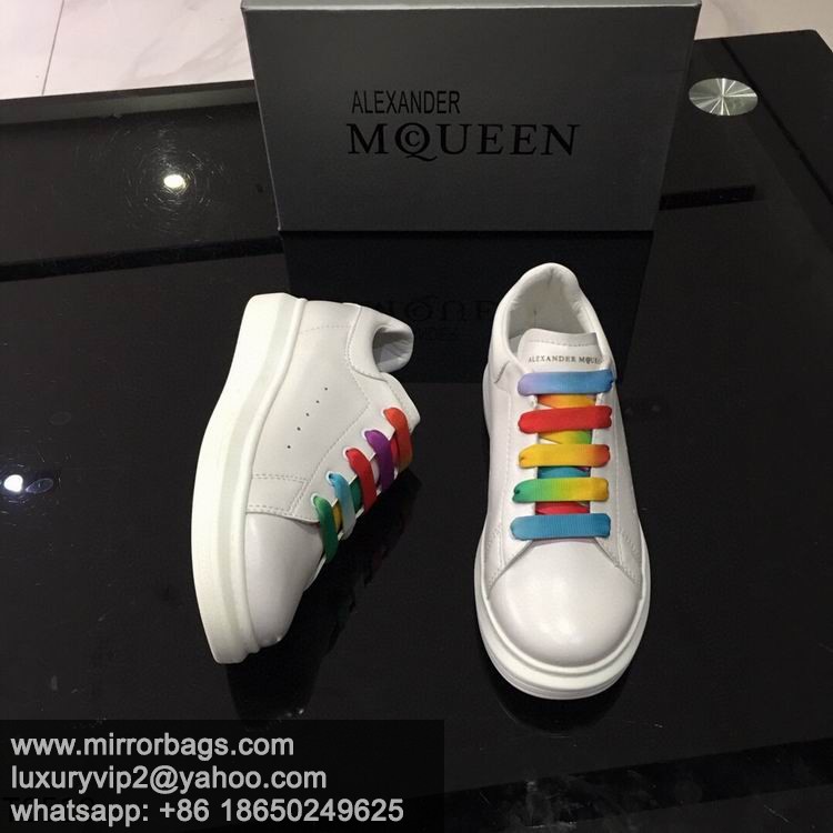 Alexander McQueen 052304