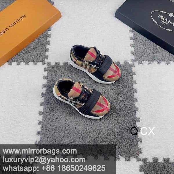 Burberry sz26-35 2C CX1002