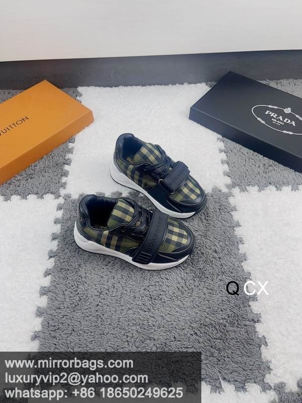 Burberry sz26-35 2C CX1002