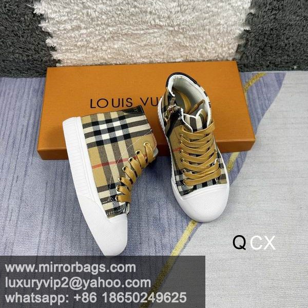 Burberry sz26-35 2C CX0404