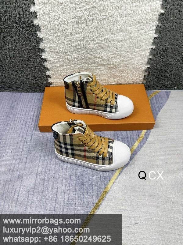 Burberry sz26-35 2C CX0404