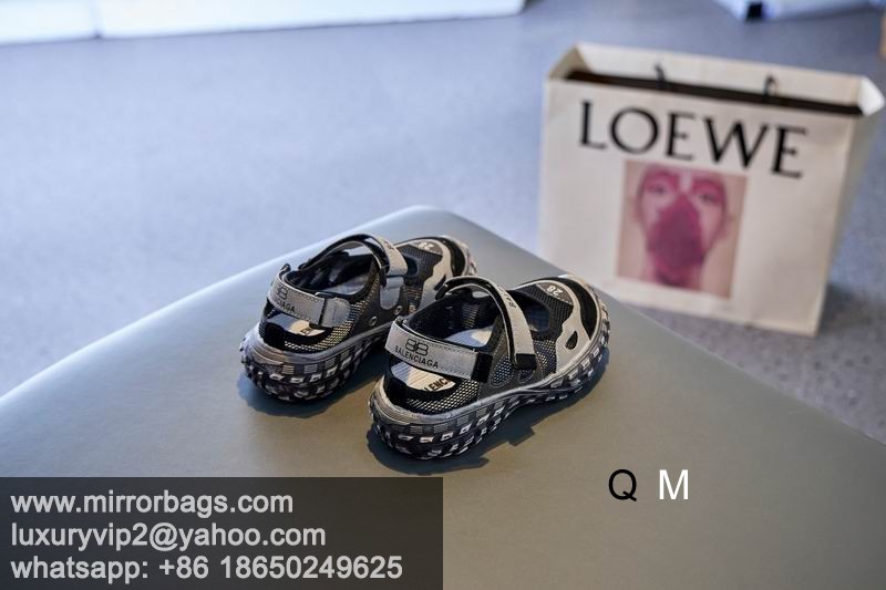 Balenciaga sz26-35 MMD0501