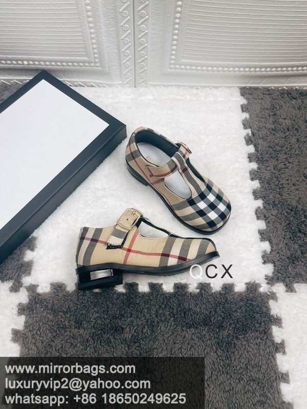 Burbrerry sz26-35CX417