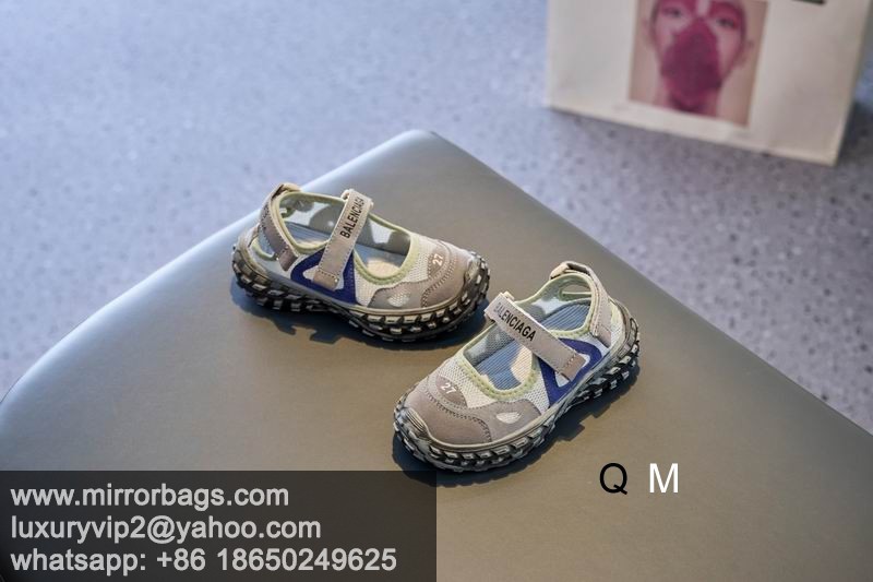 Balenciaga sz26-35 MMD0501