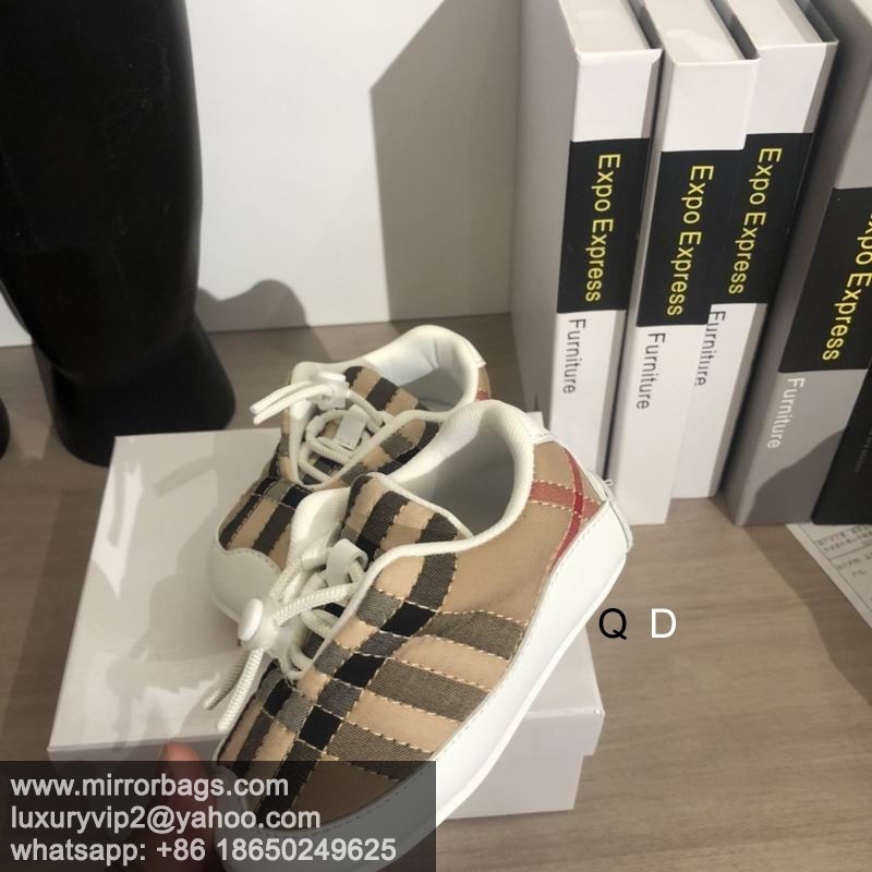 Burberry sz20-25 2C MMS0802