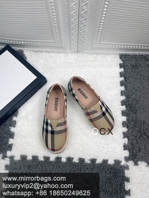 Burberry sz26-35MMD0419